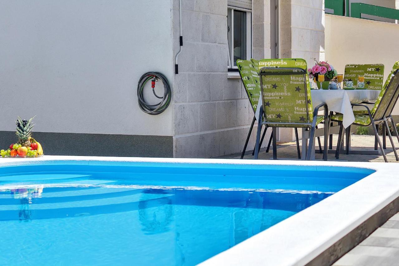 Nadea - With Private Pool * Makarska